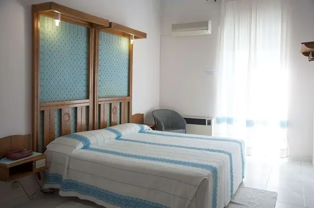 Superior Üç Kişilik Oda, Deniz Manzaralı