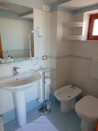 Basic İki Ayrı Yataklı Oda, Vadi Manzaralı