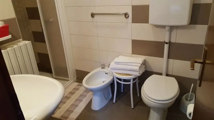 Economy Tek Büyük veya İki Ayrı Yataklı Oda