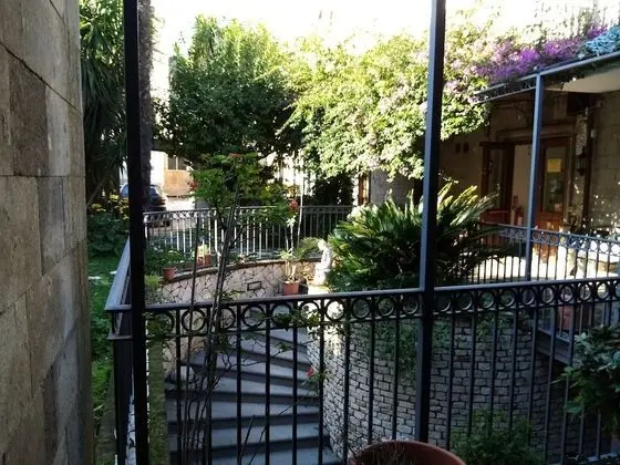 Basic Üç Kişilik Oda