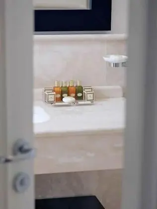 Deluxe Tek Büyük veya İki Ayrı Yataklı Oda