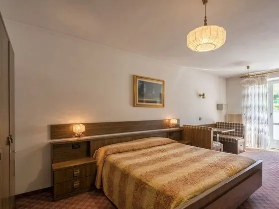 Standard Tek Büyük veya İki Ayrı Yataklı Oda