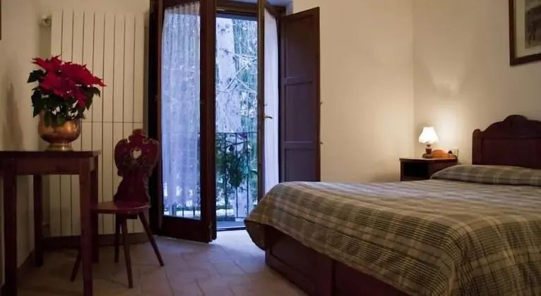 Standard Üç Kişilik Oda