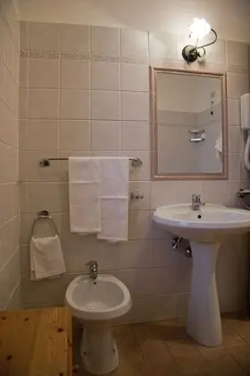 Standard Üç Kişilik Oda