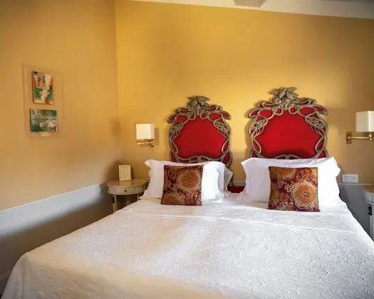 Superior Tek Büyük Yataklı Oda