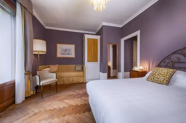 Superior Tek Büyük Yataklı Oda