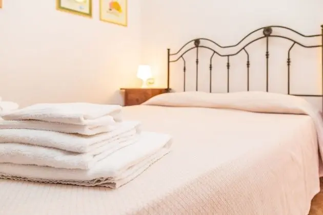 Basic Studio, 1 Bedroom (Annex Building)