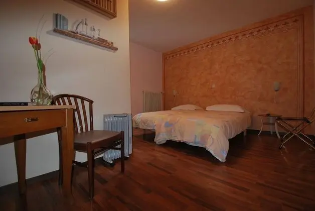 Economy Tek Büyük veya İki Ayrı Yataklı Oda