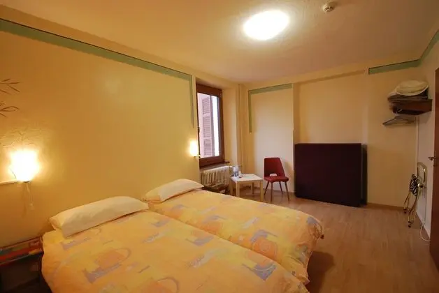 Economy Üç Kişilik Oda