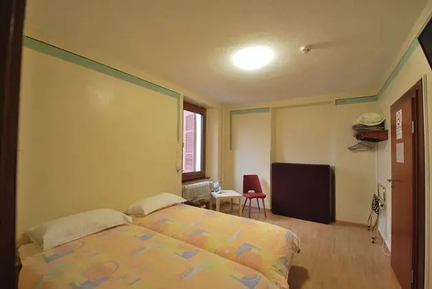 Economy Üç Kişilik Oda