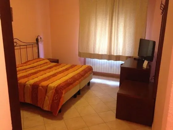 Tek Büyük Yataklı Oda