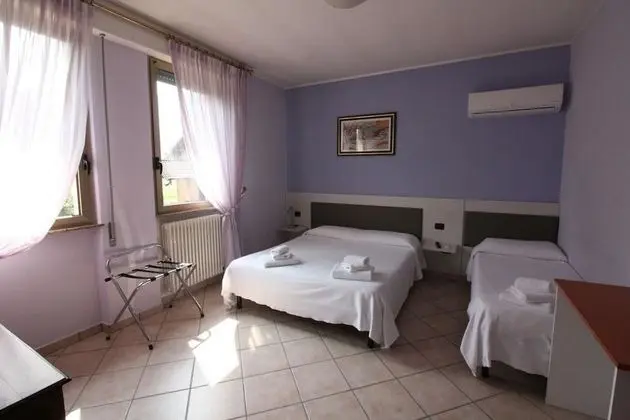Üç Kişilik Oda, Dağ Manzaralı
