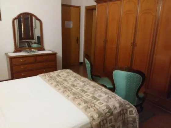 Classic Üç Kişilik Oda