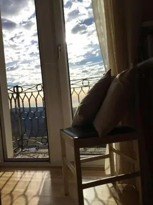 Tek Büyük Yataklı Oda, Balkon, Dağ Manzaralı