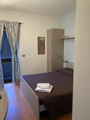 Classic Tek Büyük Yataklı Oda