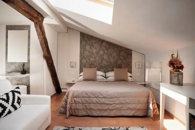 Deluxe Tek Büyük veya İki Ayrı Yataklı Oda