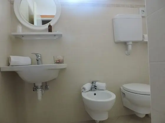 Tek Büyük veya İki Ayrı Yataklı Oda