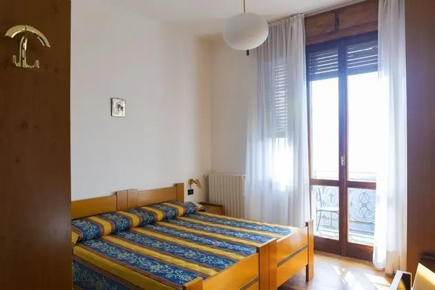 Elite Tek Büyük veya İki Ayrı Yataklı Oda, Göl Manzaralı