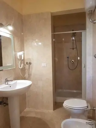 Superior Tek Büyük veya İki Ayrı Yataklı Oda, Deniz Manzaralı