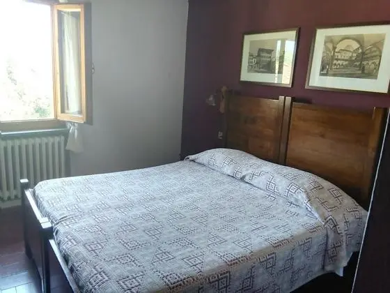 Tek Büyük veya İki Ayrı Yataklı Oda, Banyolu/Duşlu