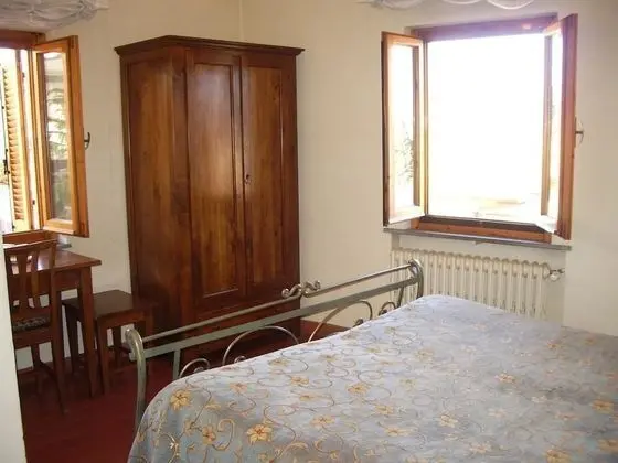 Tek Büyük veya İki Ayrı Yataklı Oda, Banyolu/Duşlu