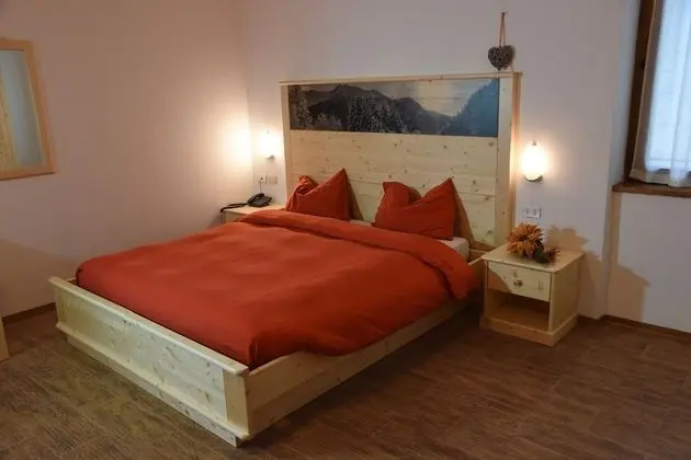 Tek Büyük veya İki Ayrı Yataklı Oda