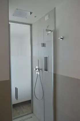 Superior Üç Kişilik Oda, Deniz Manzaralı