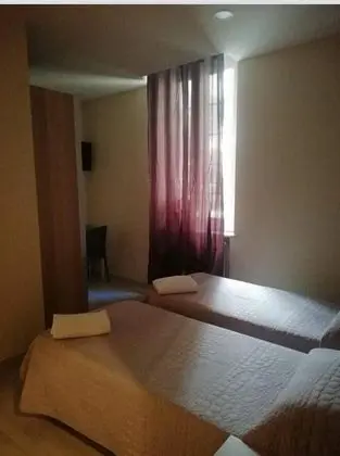 İki Ayrı Yataklı Oda, 2 Tek Kişilik Yatak