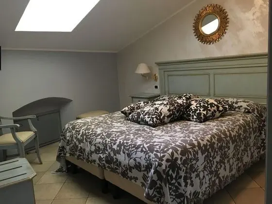 Standard Tek Büyük veya İki Ayrı Yataklı Oda