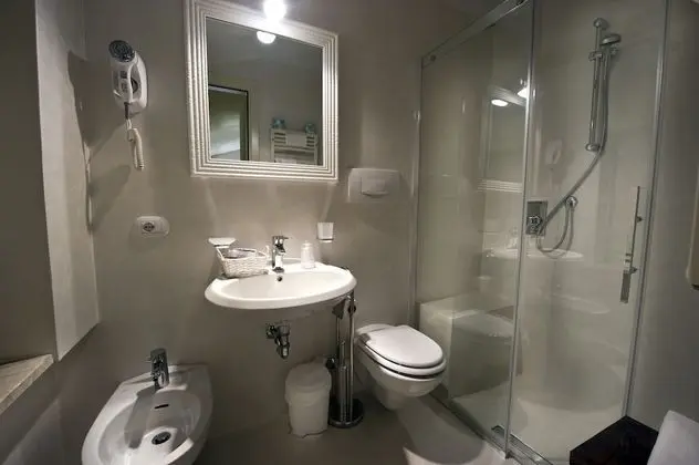 Standard Tek Büyük veya İki Ayrı Yataklı Oda