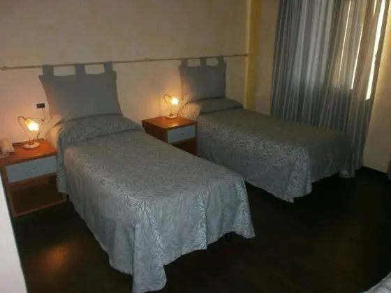 İki Ayrı Yataklı Oda