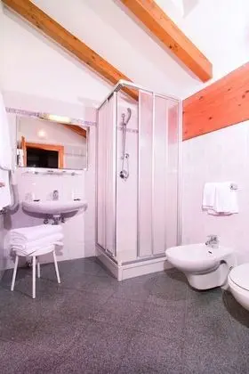 Economy Oda, 2 Tek Kişilik Yatak