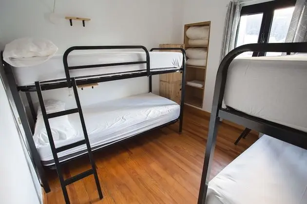 Habitación familiar, baño compartido (6 pax.)