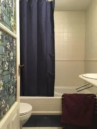 Ortak Ranzalı Oda, Karma Ranzalı Oda