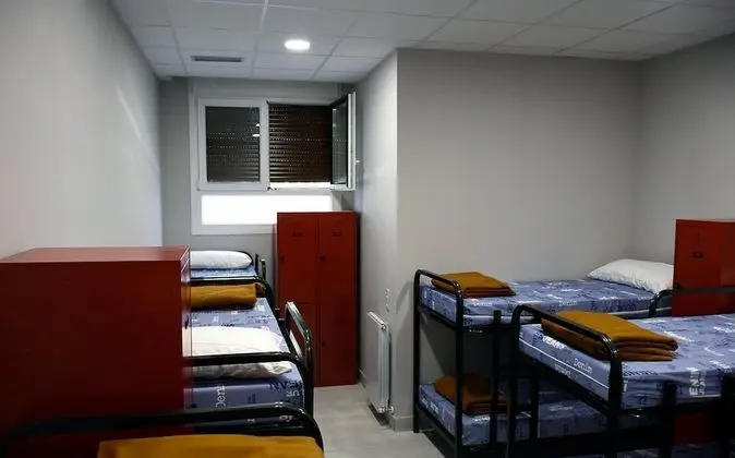 Ortak Ranzalı Oda, Karma Ranzalı Oda, Ortak Banyo