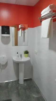 Ortak Ranzalı Oda, Karma Ranzalı Oda (1 bed in 6 Bed Dorm)