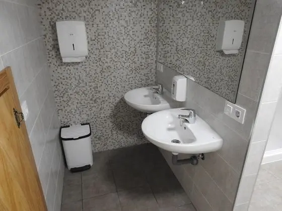 Ortak Ranzalı Oda, Karma Ranzalı Oda, Ortak Banyo (1 bed in 20 Bed Dorm)