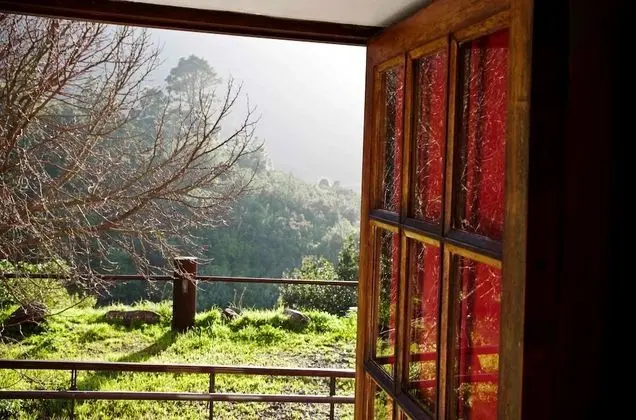 Basic Oda, Özel Banyo, Dağ Manzaralı