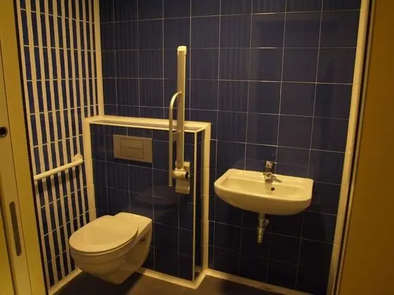 Oda, Özel Banyo (8 pax)