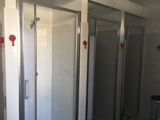 Ortak Ranzalı Oda, Karma Ranzalı Oda (1 bed in a 6 Bed Dorm / 4)