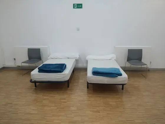 Tek Kişilik Oda, Ortak Banyo