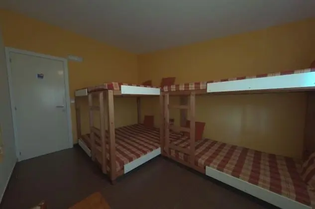 Ortak Ranzalı Oda, Karma Ranzalı Oda, Ortak Banyo (1 bed in a 6-Bed Dormitory Room)