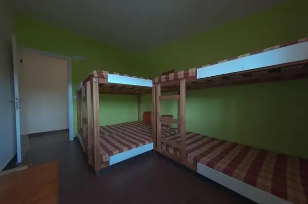 Ortak Ranzalı Oda, Karma Ranzalı Oda, Ortak Banyo (1 bed in a 6-Bed Dormitory Room)