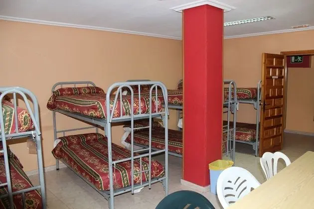 Ortak Ranzalı Oda, Karma Ranzalı Oda, Ortak Banyo (1 bed in a 20-Bed Dormitory Room)