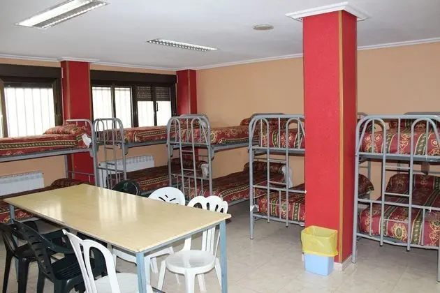 Ortak Ranzalı Oda, Karma Ranzalı Oda, Ortak Banyo (1 bed in a 20-Bed Dormitory Room)