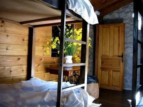 Ortak Ranzalı Oda, Karma Ranzalı Oda