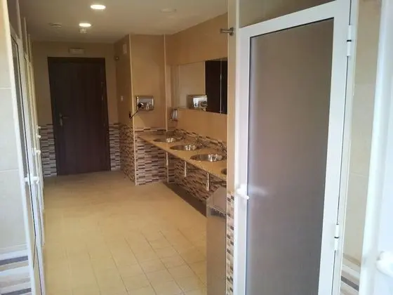 Büyük Yataklı Tek Kişilik Oda