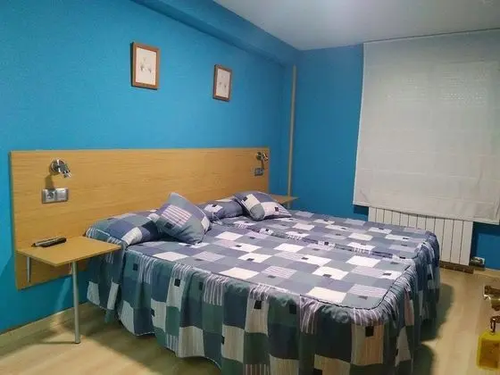 Tek Büyük Yataklı Oda, Ortak Banyo (1A)