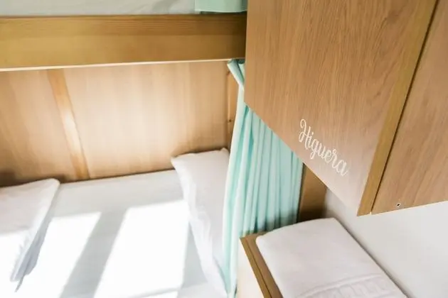 Ortak Ranzalı Oda, Ortak Banyo (1 Bed in 10 Bed Dorm)