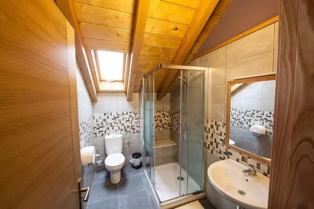 İki Ayrı Yataklı Oda, Özel Banyo